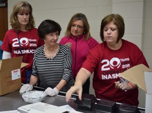 Susie Reeder offers instructions for the casserole delivery project.